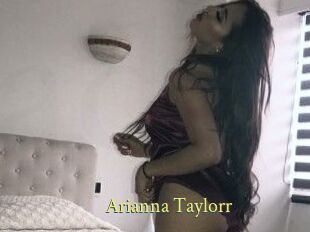 Arianna_Taylorr