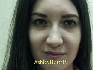 AshleyHottt19