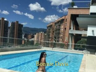 Bonnie_Davis