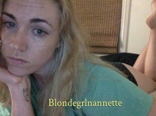 Blondegrlnannette