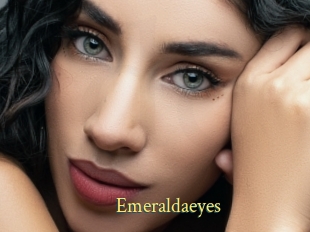 Emeraldaeyes