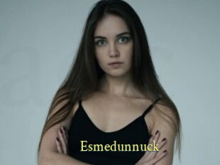 Esmedunnuck