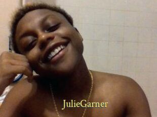 Julie_Garner