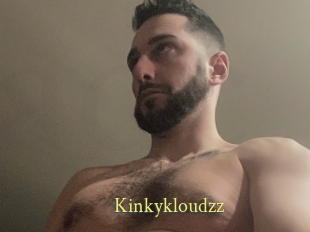 Kinkykloudzz