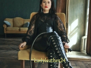 Ladyleather24