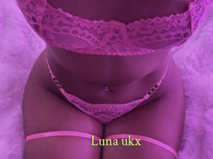 Luna_ukx