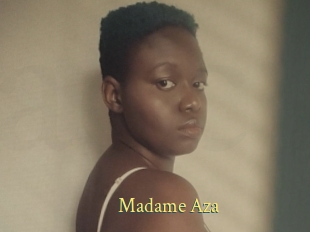 Madame_Aza