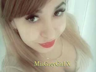 MiaGreyGirl_X