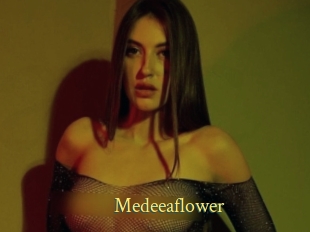 Medeeaflower