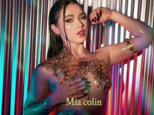 Mia_colin