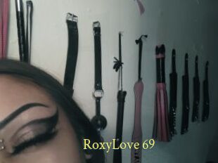 RoxyLove_69