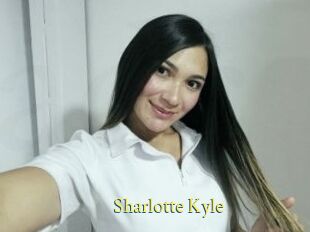 Sharlotte_Kyle