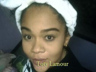 Toty_Lamour