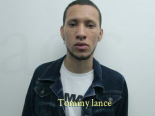 tommy_lance Anus Dilatés