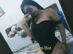 Yajhaira_Hot