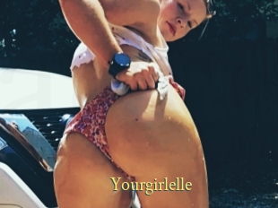 Yourgirlelle