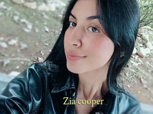 Zia_cooper