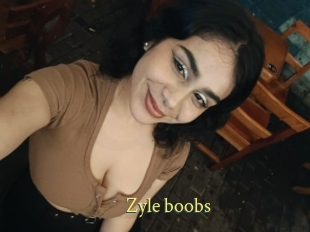 Zyle_boobs